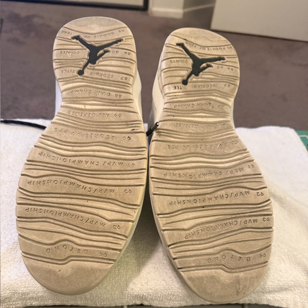 Jordan 10 Retro I’m Back. Size 12. Preowned. - Picture 8 of 10